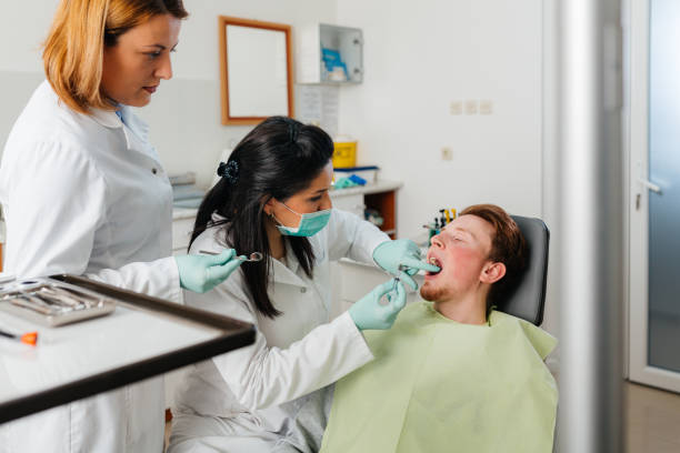 Best Tooth Infection Emergency Dentist  in Excelsior Springs, MO